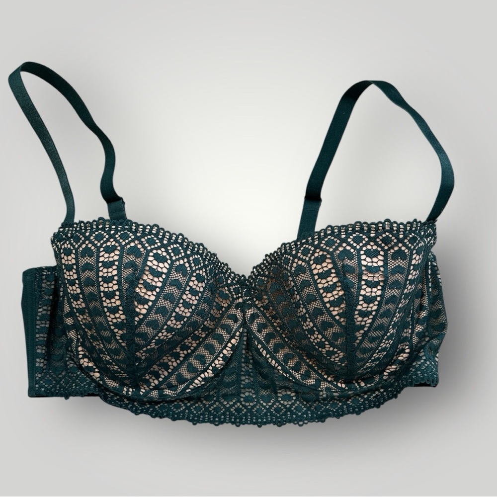 Adore Me Nymphadora
Contour Plus Bra 38DD Green Lace Longline Underwire